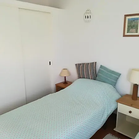 T2 Vale Navio 39 Apartment *